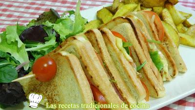 Sandwich Club una receta muy fácil y deliciosa para una cena muy original