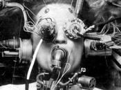 Construir salud. Building health. 建設健康