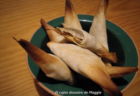 SAMOSAS VEGETALES - 12 RECETAS, 12 BLOGUERS SAMOSAS VEGETALES - 12 RECETAS, 12 BLOGUERS