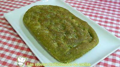 Receta fácil de pan focaccia de kale un pan muy original y saludable