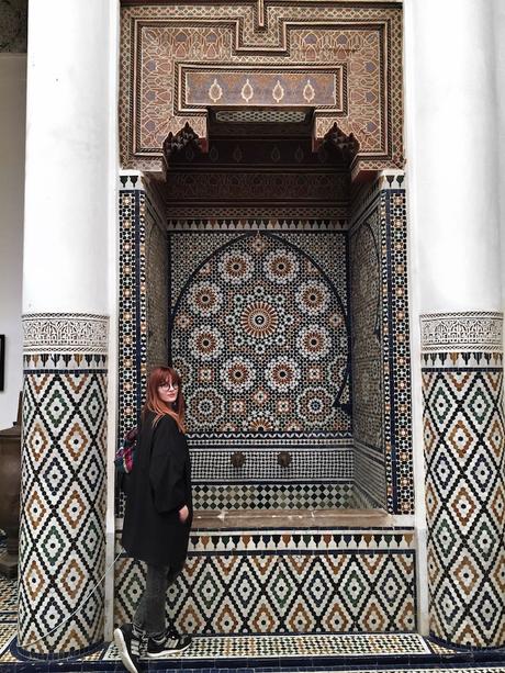 Escapada a Marrakech: qué hacer y dónde comer en la ciudad roja escapad a marrakech azulejos