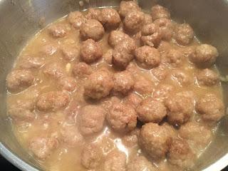 ALBÓNDIGAS EN SALSA DE SOPA DE CEBOLLA