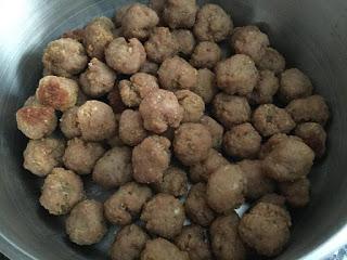 ALBÓNDIGAS EN SALSA DE SOPA DE CEBOLLA