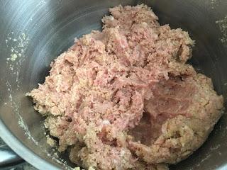 ALBÓNDIGAS EN SALSA DE SOPA DE CEBOLLA