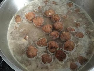 ALBÓNDIGAS EN SALSA DE SOPA DE CEBOLLA