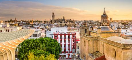 Sevilla, ciudad para vestir elegante