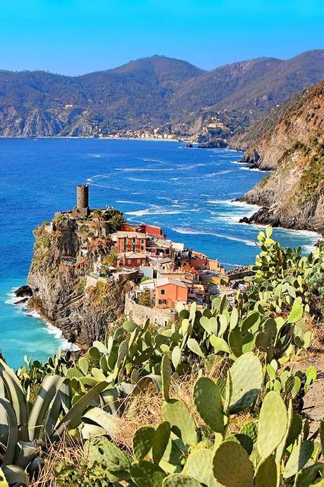 Stunning-sea-views-near-Vernazza-town-in-Cinque-Terre.jpg.optimal ▷ Los mejores hoteles de Cinque Terre (y donde alojarse cerca)