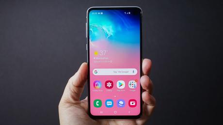 #Samsung lanza la nueva línea de #GalaxyS10 / #Tecnologia #Smartphone