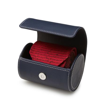 ▷ Robos elegantes para el viajero pulido The-Necktie-Travel-Roll ▷ Robos elegantes para el viajero pulido