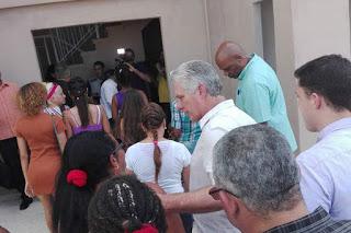 Díaz-Canel en la entrega de viviendas a damnificados por tornado