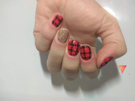 UÑAS DE LEÑADOR     |    Woodcutter nail art