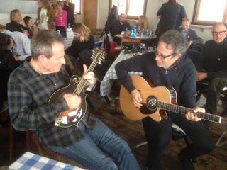 The Dream Syndicate - How Did I Find Myself Here? (feat. John Paul Jones) (Live) (2018) The Dream Syndicate - How Did I Find Myself Here? (feat. John Paul Jones) (Live) (2018)