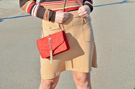 Dale vida a tu look con un bolso rojo Dale vida a tu look con un bolso rojo