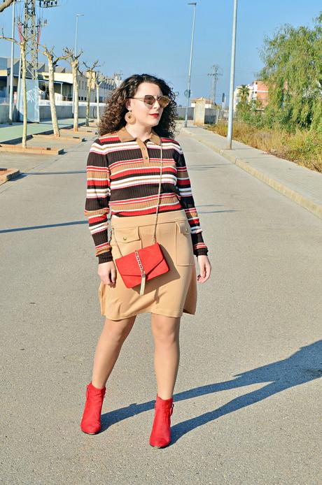 Dale vida a tu look con un bolso rojo Dale vida a tu look con un bolso rojo