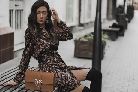 OVER THE KNEE BOOTS - ES TIEMPO DE BOTAS ALTAS mini dress