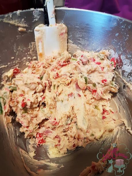 GALLETAS CON FRUTAS CONFITADAS