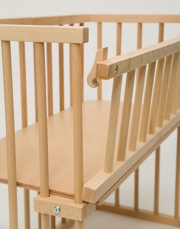 lateral barandilla abatible en mueble cuna