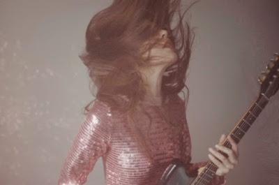 Anni B Sweet: Estrena el single Buen Viaje