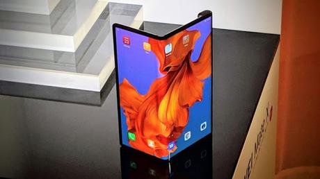 #MateX: El primer #SamrtPhone plegable de #Huawei llega para competir con el #GalaxyFold de #Samsung (CARACTERÍSTICAS Y FOTOS) #MateX: El primer #SamrtPhone plegable de #Huawei llega para competir con el #GalaxyFold de #Samsung (CARACTERÍSTICAS Y FOTOS)