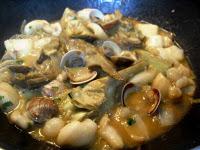 Alcachofas con almejas