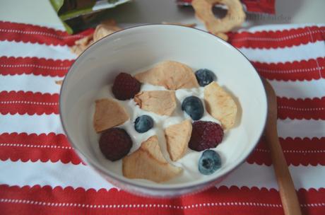 Yogur (con probiótico) con frutas con Degustabox Yogur (con probiótico) con frutas con Degustabox