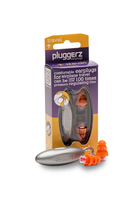 In-flight-gear-Pluggerz-ear-plugs ▷ 11 elementos esenciales de vuelo para empacar para su próximo viaje