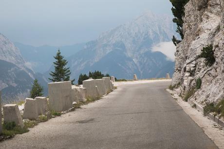 Mangart-Saddle-Road.jpg.optimal ▷ Conducir a la silla de montar Mangart en Eslovenia