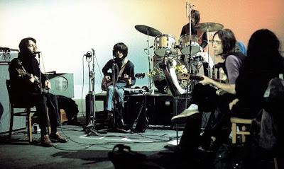 Cruce de caminos | Let It Be Cruce de caminos | Let It Be