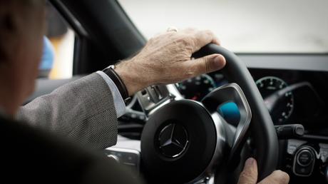 Más fácil encontrar tu auto ideal: Awto firma alianza con Moovit