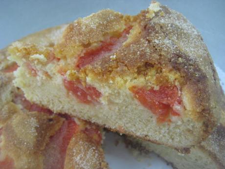 BIZCOCHO DE POMELO ROSA, ALMENDRA Y ACEITE DE OLIVA