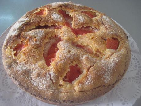 BIZCOCHO DE POMELO ROSA, ALMENDRA Y ACEITE DE OLIVA