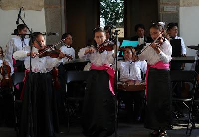 DELEITA ORQUESTA TÍPICA INFANTIL-JUVENIL DEL ESTADO DE MÉXICO “MEDRANO” A MEXIQUENSES EN MUSEO VIRREINAL