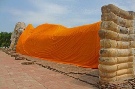 reclining-Buddha-Ayutthaya-4 ▷ Comentario sobre Ayutthaya Tailandia: un recorrido en bicicleta y en barco por el Reino Real por Machen Sie eine Radtour durch Ayutthaya, Tailandia: www.ytravelblog.c ... - Travel Blog 2019