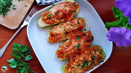 Calabacinos rellenos de macarrones
