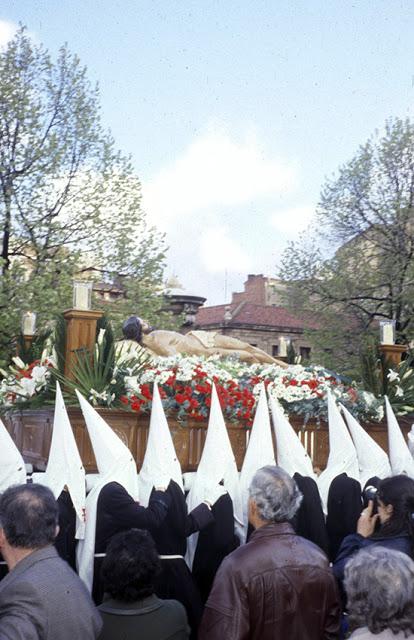 Semana Santa Leonesa, procesiones, unas fotos.