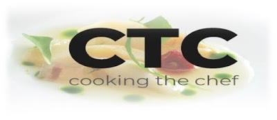 Tacos con camarones gigantes en salsa guajillo Tacos con camarones gigantes en salsa guajillo