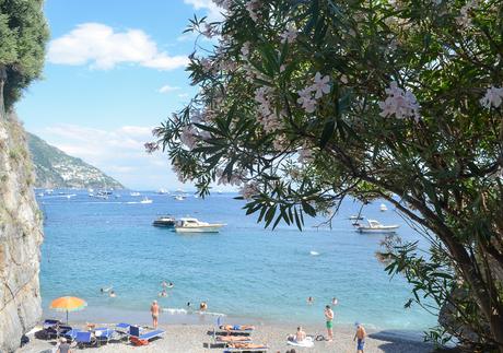 Amalfi y Positano: recorriendo la costa amalfitana por tierra y por mar