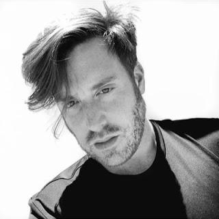 LOS 12 MEJORES YOUTUBERS SOBRE EUROVISIÓN EN ESPAÑOL LOS 12 MEJORES YOUTUBERS SOBRE EUROVISIÓN EN ESPAÑOL