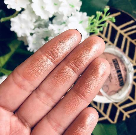 Prime and last baked highlighter by Essence cosmetics Prime and last baked highlighter by Essence cosmetics