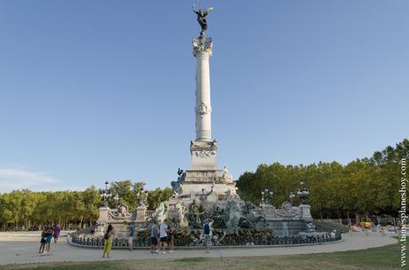 Viaje Francia Quinconces visitar monumentos Burdeos Bordeaux