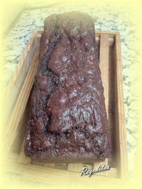 BIZCOCHO DE ZANAHORIA Y CHOCOLATE