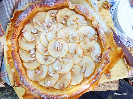 Tarta rústica de manzana y nueces Tarta rústica de manzana y nueces