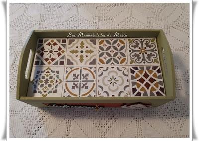 CAJA-BANDEJA PARA TANIA