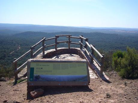 Que ver en Almadén de la Plata Mirador sendero