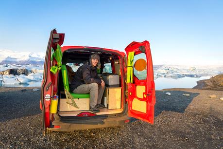 campervan-lodging-iceland-900x600 ▷ Dónde hospedarse en Islandia: Los mejores hoteles en Reykjavik y más allá
