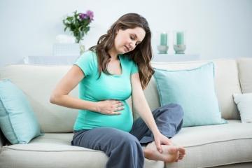 Inflamación de pies en el embarazo ¿Qué hago? Inflamación de pies en el embarazo ¿Qué hago?