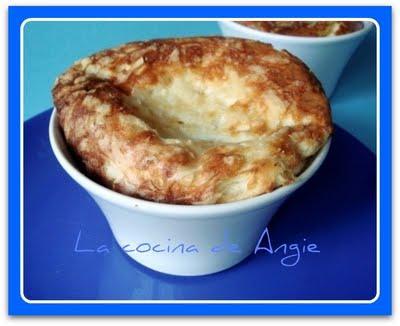 SOUFFLÉ AU FROMAGE