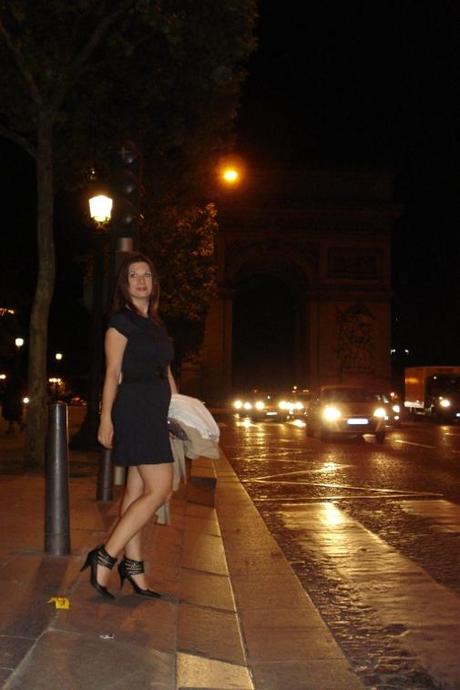 Mon Voyage a Paris: Paris La Nuit2 (Champs-Elyseés)