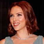 scarlett-johnasson-red-hair590do050111