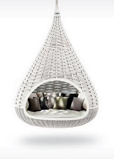 Jugar en el jardín es cosa de adultos